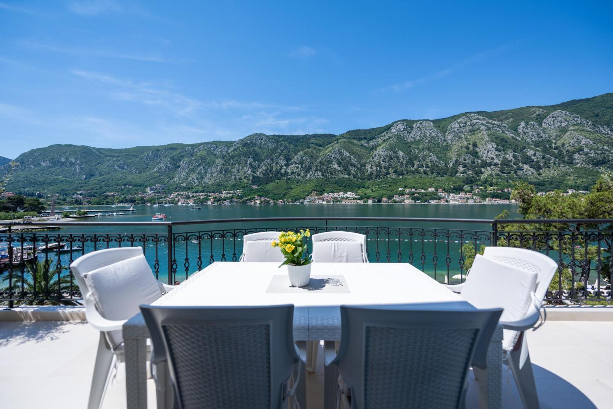 The Golden Luxury Apartments Kotor Zewnętrze zdjęcie