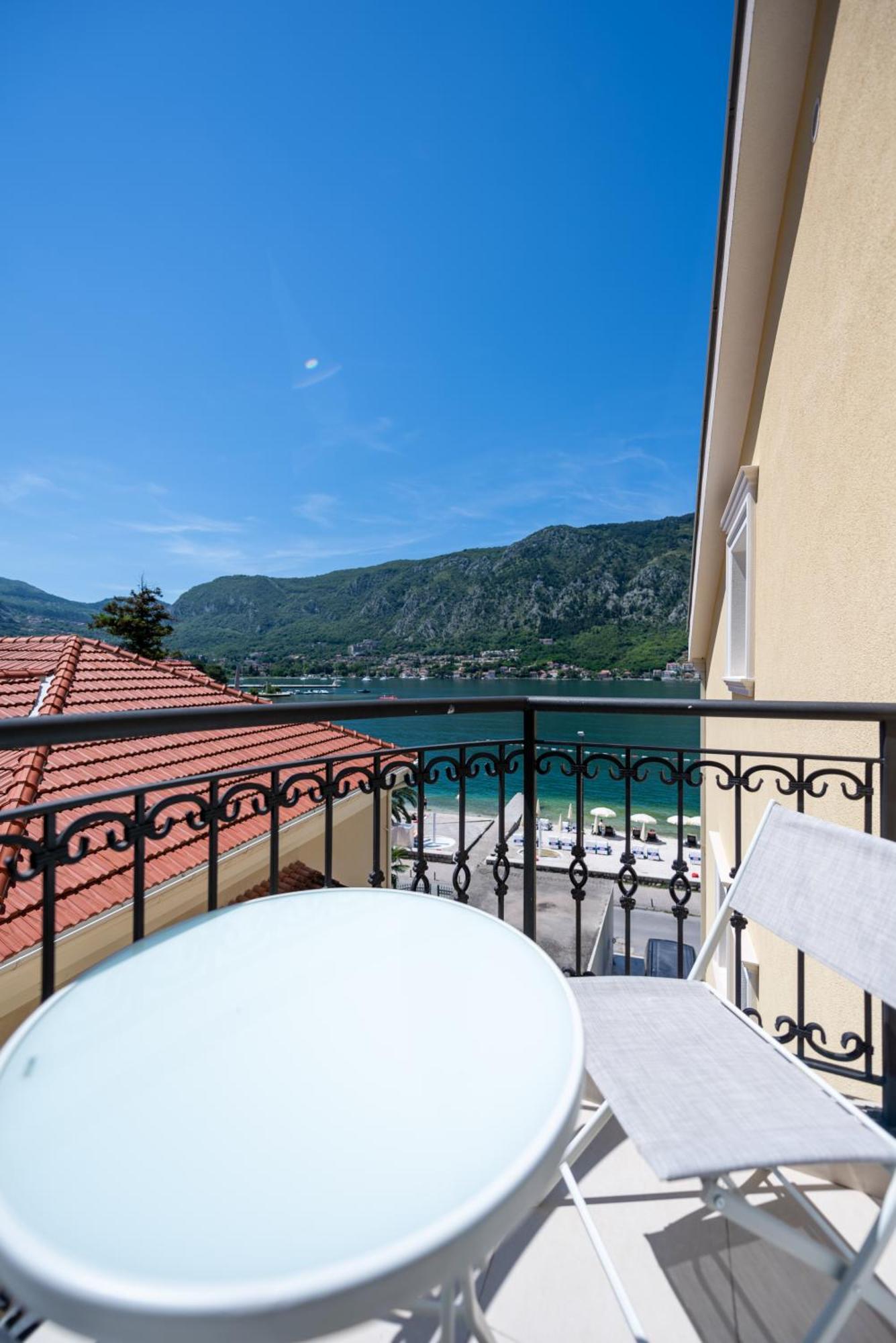 The Golden Luxury Apartments Kotor Zewnętrze zdjęcie